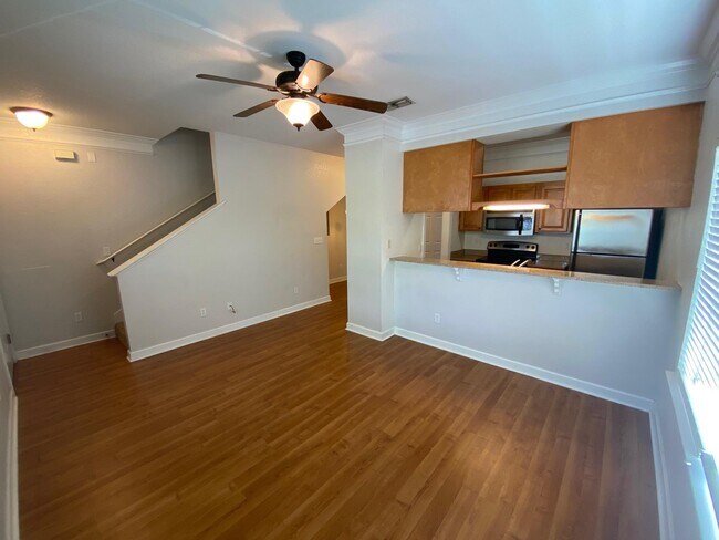 Foto del edificio - 1930 Honolulu Ln