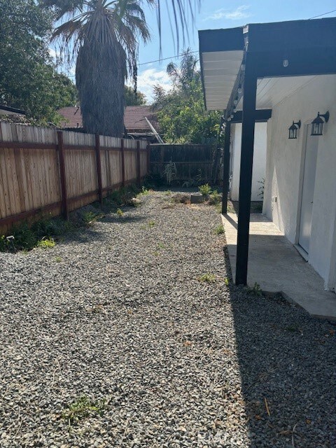 Foto principal - 719 Circle City Dr