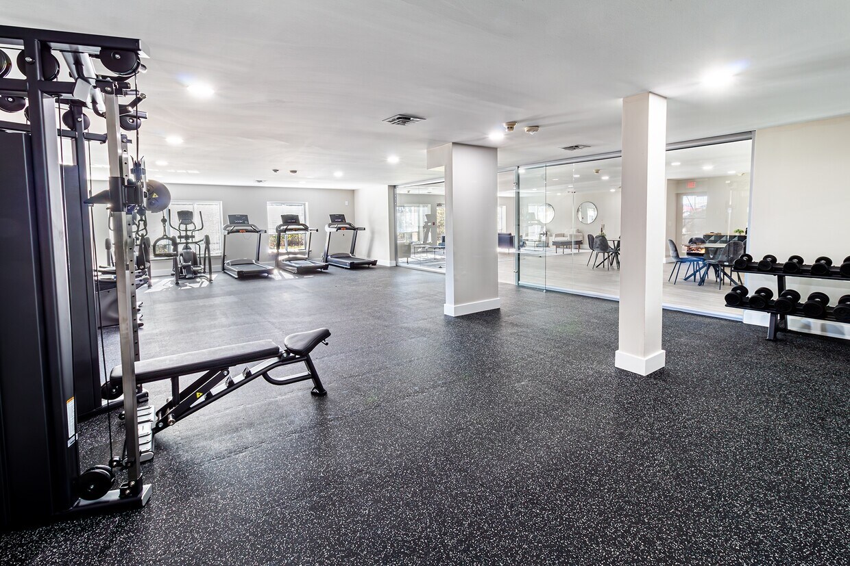 Madison Estates Apartments in Madison, WI