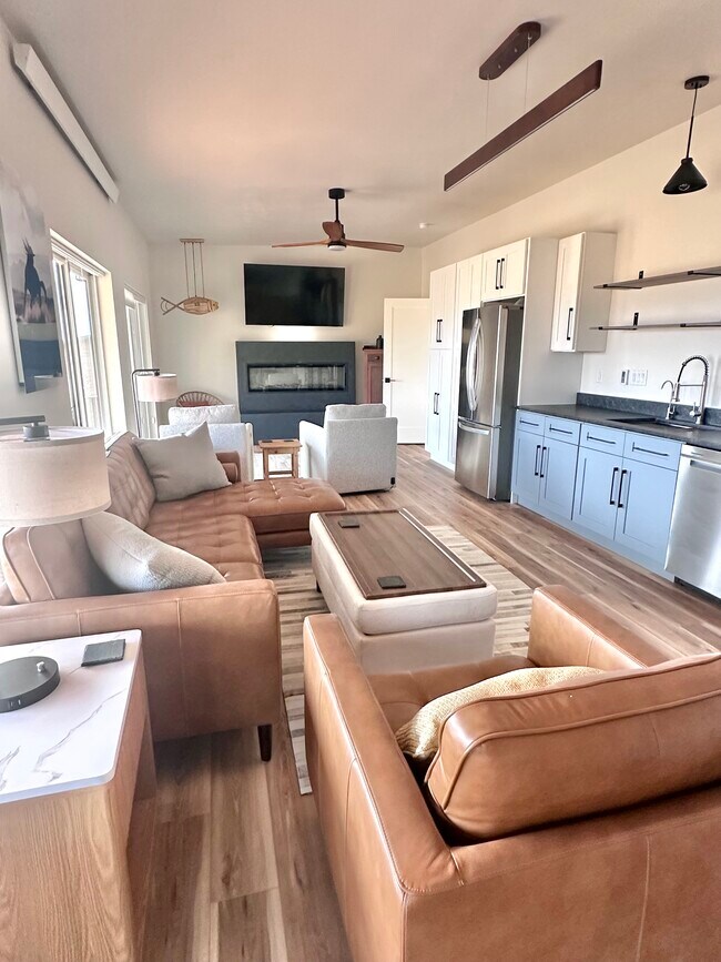 Foto del edificio - 53 Riverview Cir