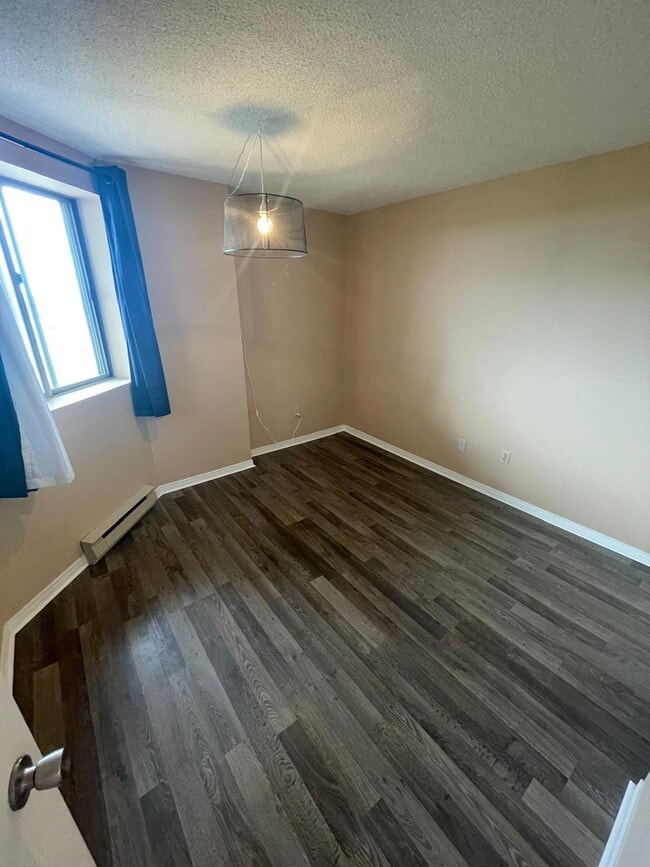 Building Photo - 178 Westcourt Pl
