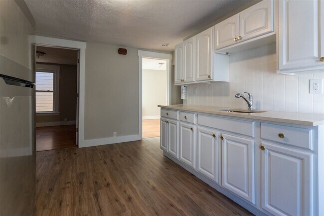 Foto del edificio - 79 N 1st St