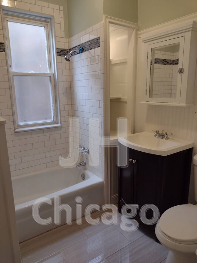 Updated Bathroom - 3235 W Warner Ave