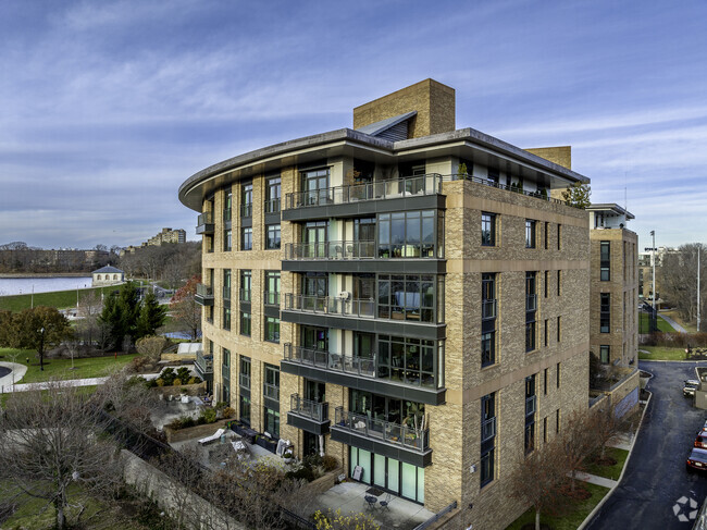 Building Photo - Waterworks Museum Condos  Waterworks Museum