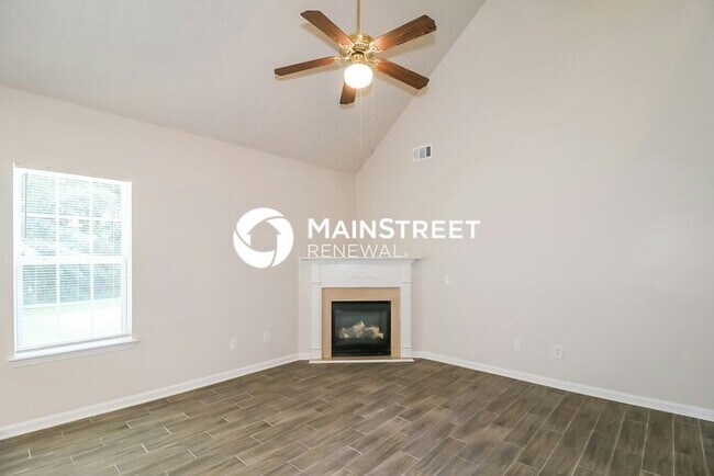 Foto del edificio - 4 Bedroom Pet-Friendly Home in LOCUST GROV...