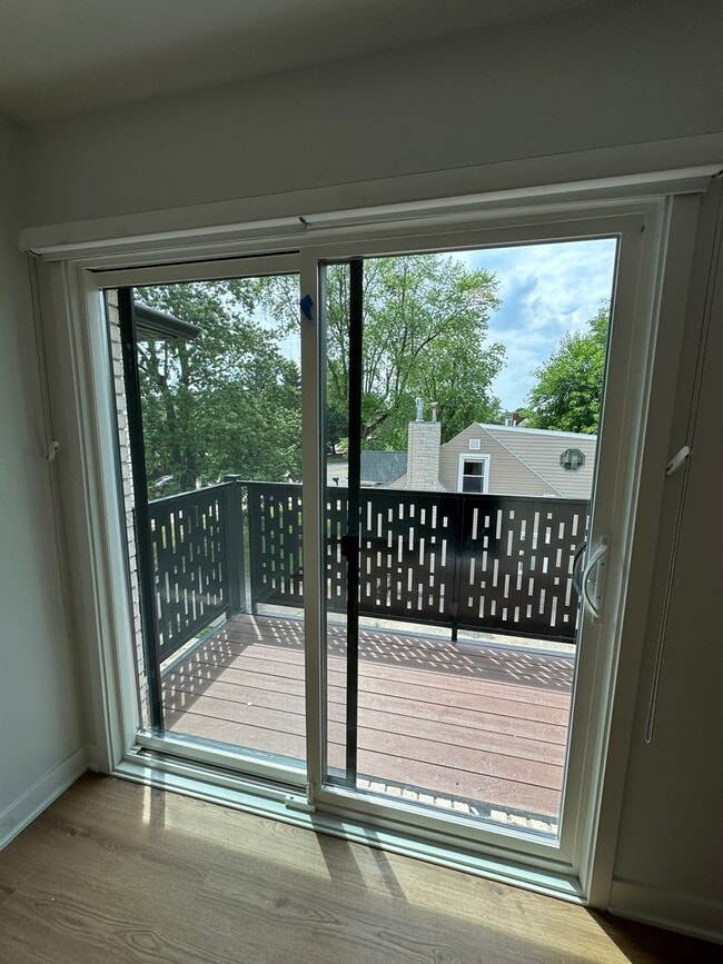 Interior Photo - Rosewood Commons