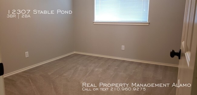 Building Photo - 12307 Stable Pond Dr