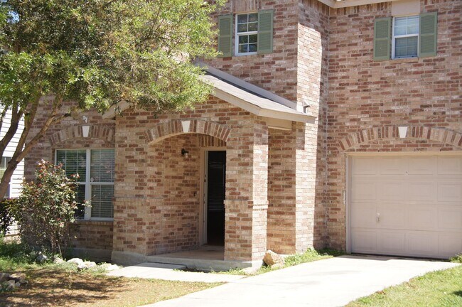 Foto del edificio - 3 Bedroom 2.5 Bath Rental in Cedar Grove!
