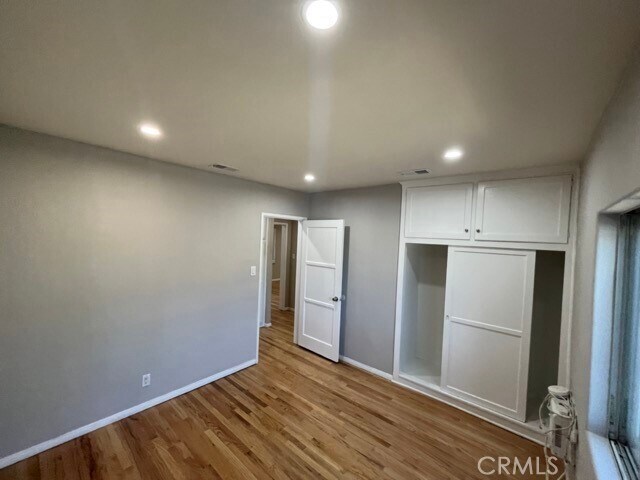 Building Photo - 5782 Hesperia Ave