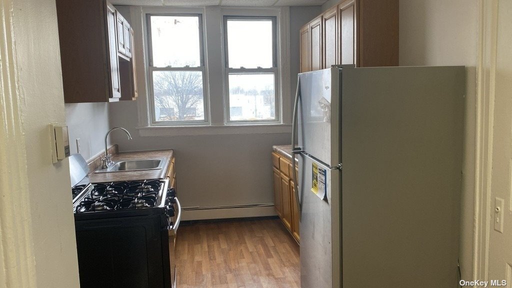 11 Bayview Ave Unit A, Inwood, NY 11096 - Room for Rent in Inwood, NY ...