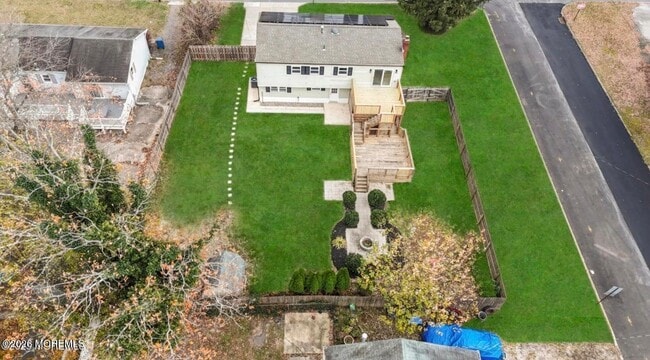 Foto del edificio - 112 Manhattan St