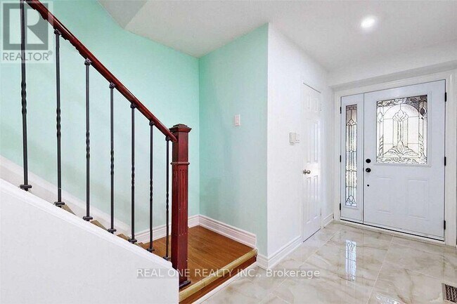 Photo du bâtiment - 45 Dundalk Dr