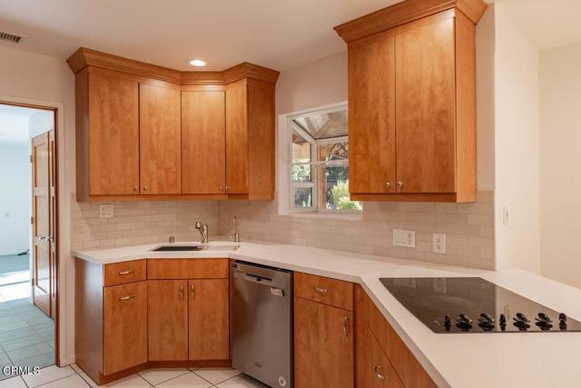 Foto del edificio - 979 Shippee Ln