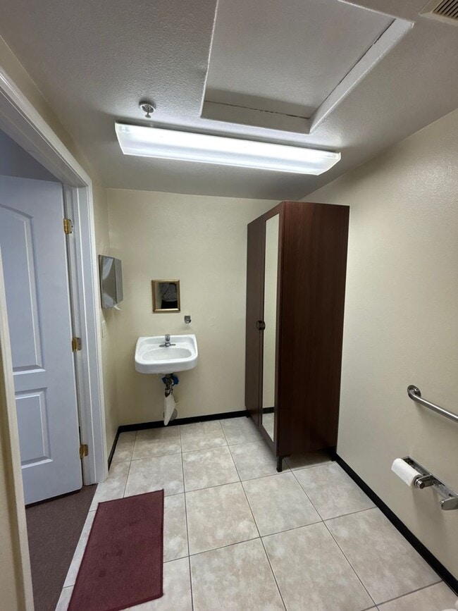 Photo - 2050 Artesia Blvd Apartment