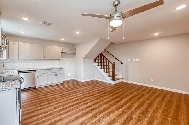 Foto del edificio - 8125 Eastover St