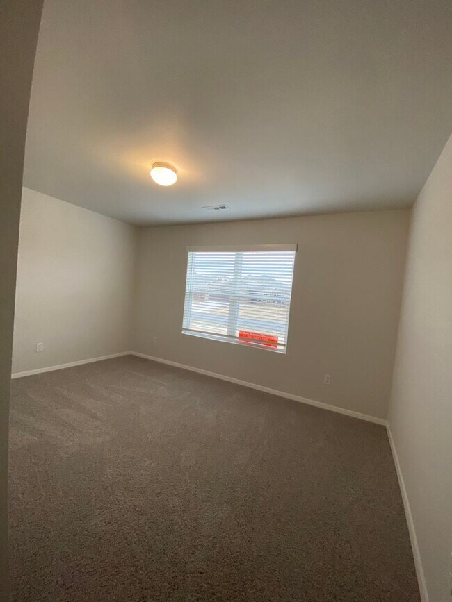Building Photo - *PRE-LEASING*  Three Bedroom | Two Bath Ho...