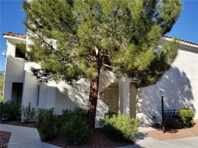 Foto del edificio - 733 Wheat Ridge Ln