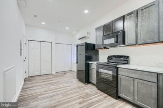 Building Photo - 7 S Carrollton Ave