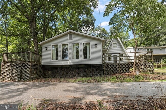 Building Photo - 555 McGlaughlin Rd