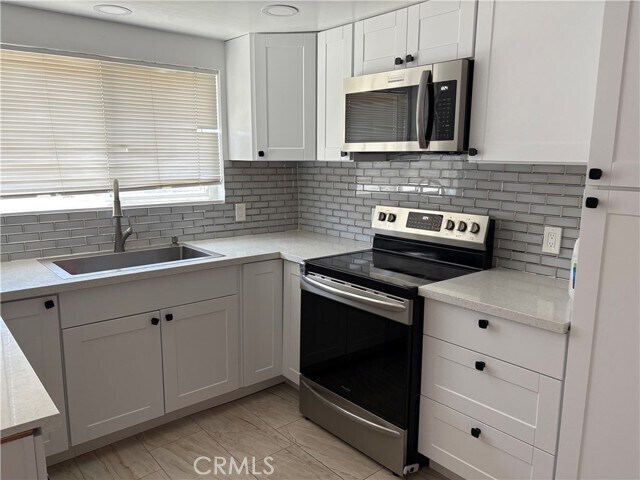 Foto del edificio - 1022 W 26th St