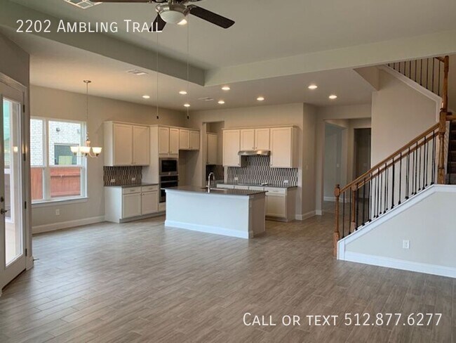 Building Photo - 2202 Ambling Trl