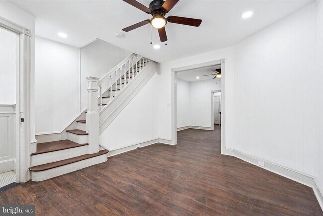 Foto del edificio - 5551 Addison St