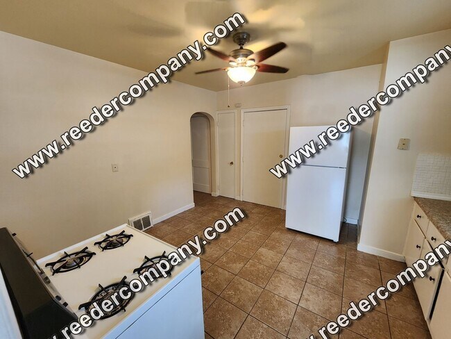 Building Photo - 1034 - 170th Place