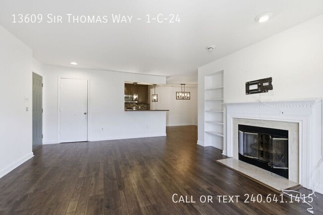 Building Photo - 13609 Sir Thomas Way