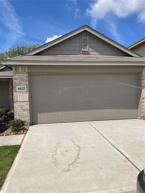 8627 Bar Hbr Dr, Baytown, TX 77521 House for Rent in Baytown, TX