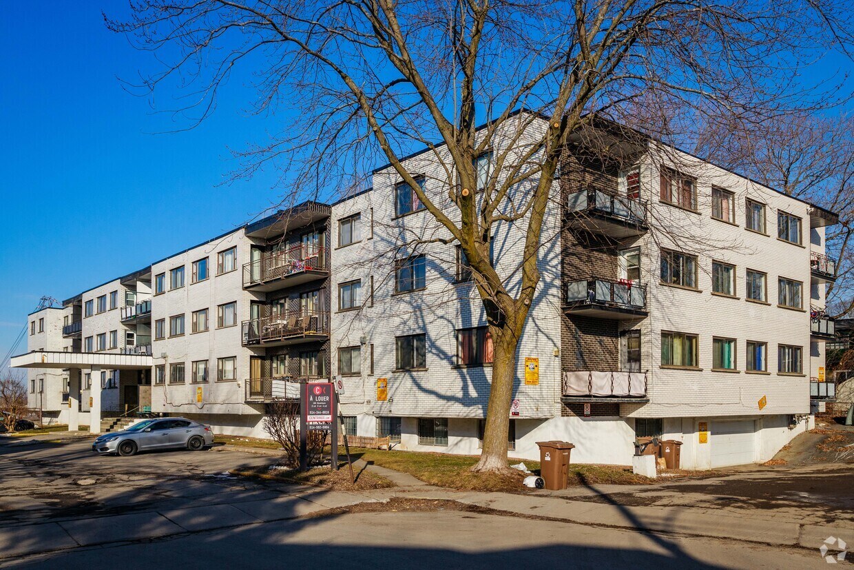 Photo du bâtiment - 165 Av Strathyre