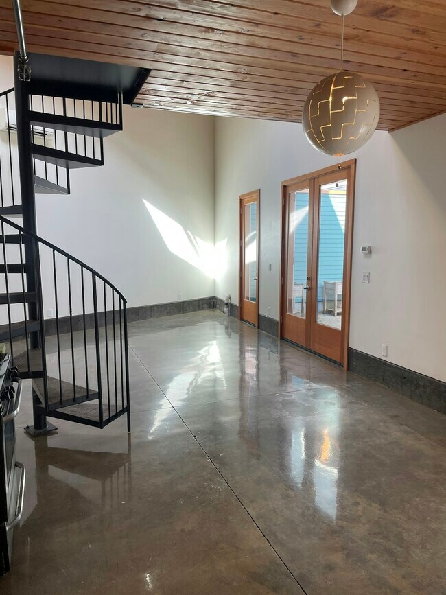 Foto del edificio - 8777 N Lombard St