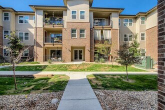 Building Photo - 15345 W 64th Ln
