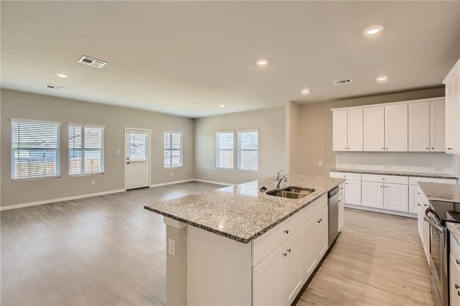 Building Photo - 2478 Moselle Ln