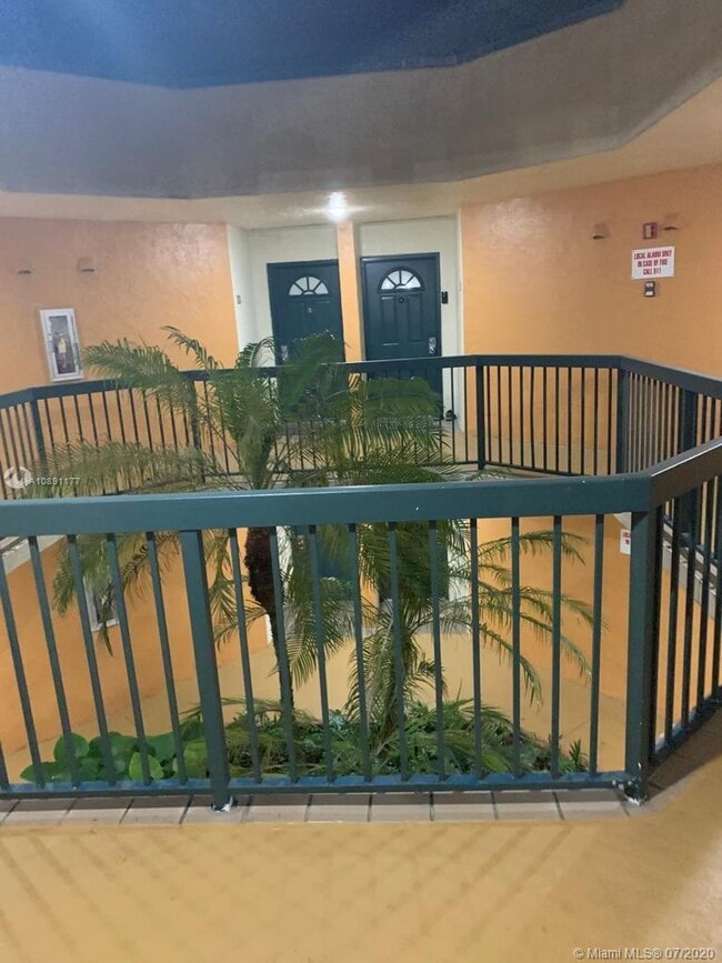 Foto del edificio - 6292 NW 186th St