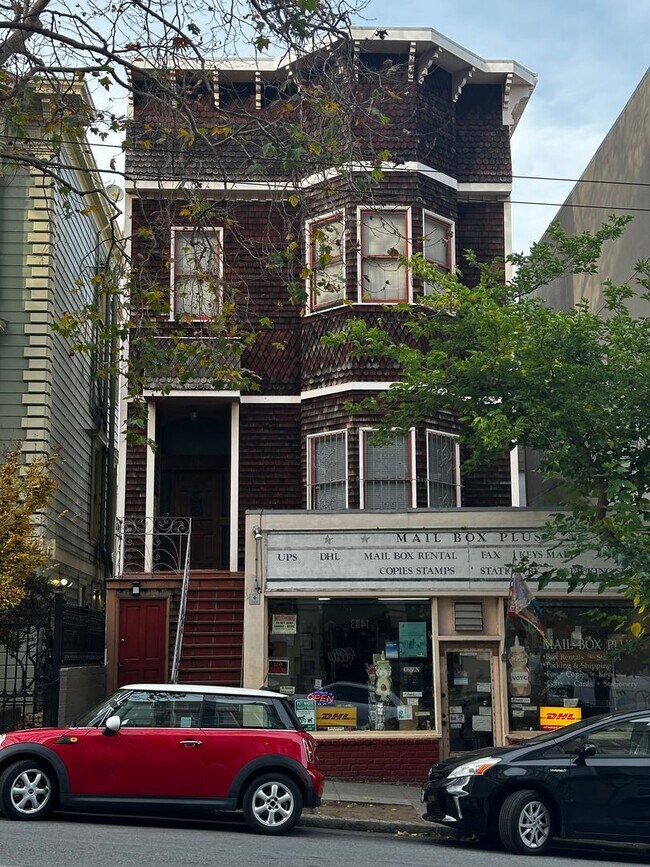 Foto del edificio - 1450-1452 Sutter Street/347 Fern Street (1157rc)