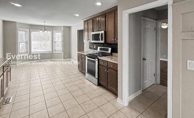 Building Photo - 122 Brawley Dr