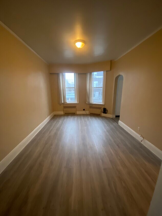 Primary Photo - 7110 60th Ln