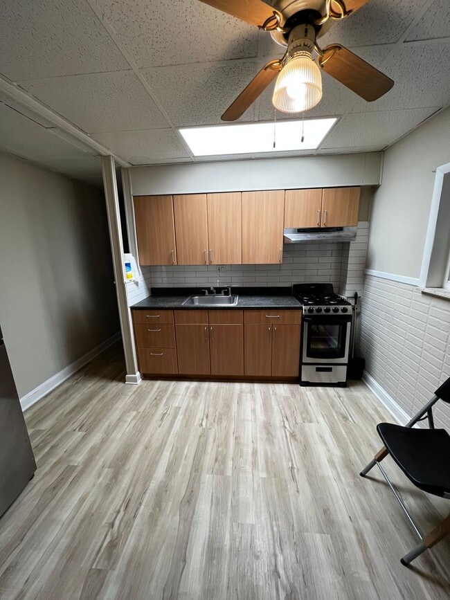 Photo - 2136 S Broad St Apartment