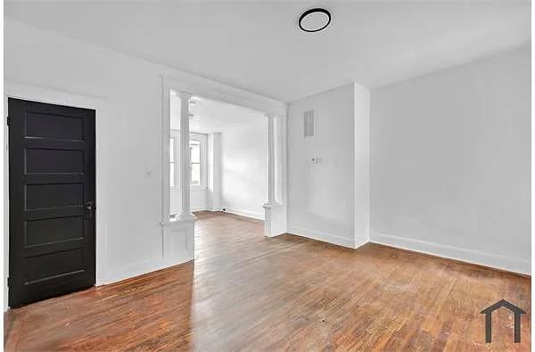 Foto del edificio - 2606 Cecil Ave