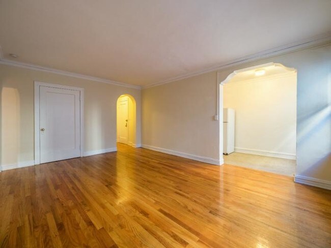 Foto del edificio - 2 bedroom in CHICAGO IL 60657