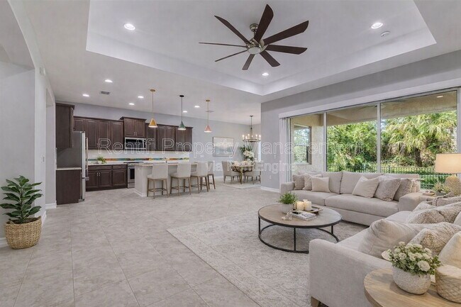 Foto del edificio - 3149 Amadora Cir