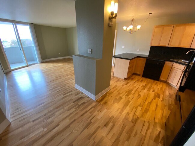 Foto del edificio - Amazing Condo with Beautiful Mountain and ...