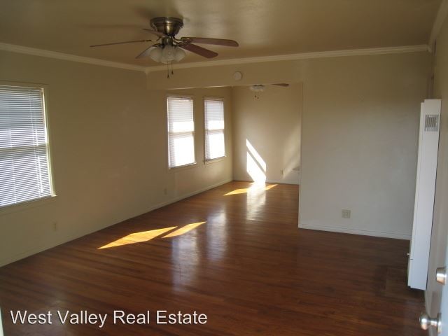 Building Photo - 3 br, 1 bath House - 127 Franklin Avenue