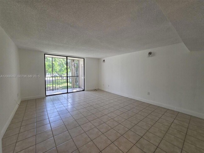 Foto del edificio - 8400 SW 133rd Avenue Rd