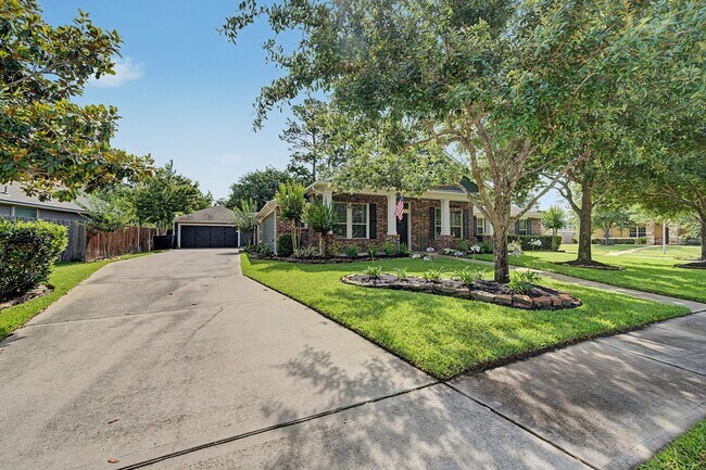 Foto del edificio - 31032 Sunfall Trail Ln