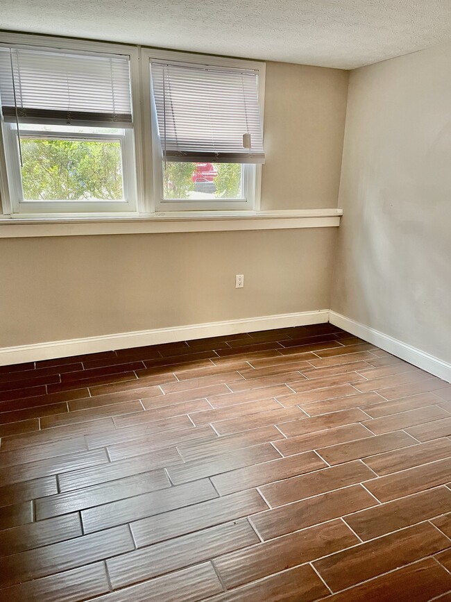 Building Photo - 5042 Magnolia Blossom Blvd
