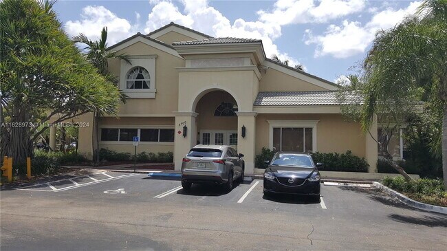 Building Photo - 5686 Rock Island Rd