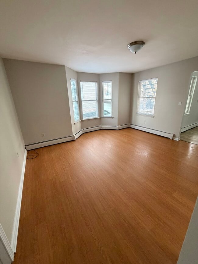 Foto del edificio - 6 Ellsworth St