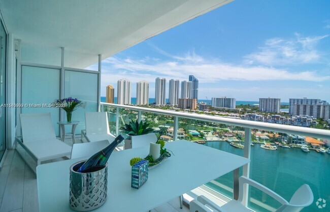 Building Photo - 400 Sunny Isles Blvd