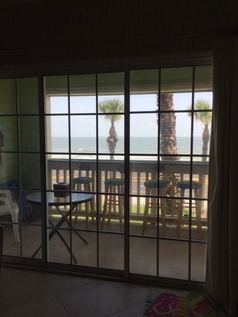 Foto del edificio - 7000 Seawall Blvd